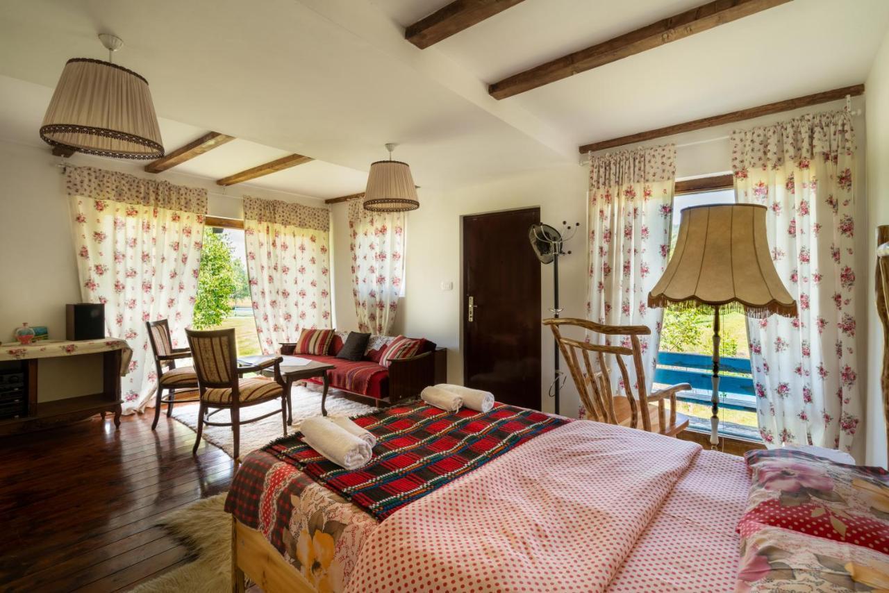 Etno Selo Montenegro Hotel Плужине Екстериор снимка
