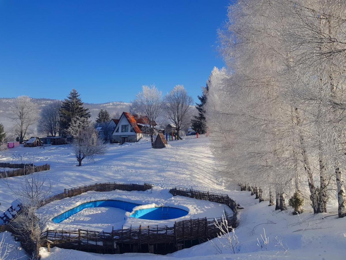 Etno Selo Montenegro Hotel Плужине Екстериор снимка